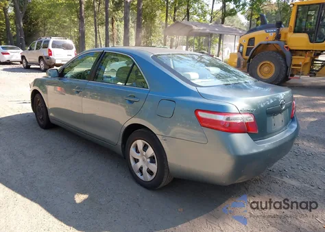 2008 Toyota Camry Le z USA, uszkodzony, nr VIN 4T1BE46K08U786392